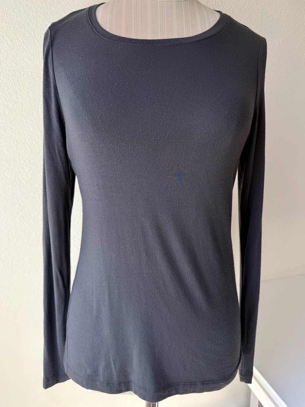 Halogen Petite Small Dark Grey Long Sleeve Modal Stretch Crewneck Top S